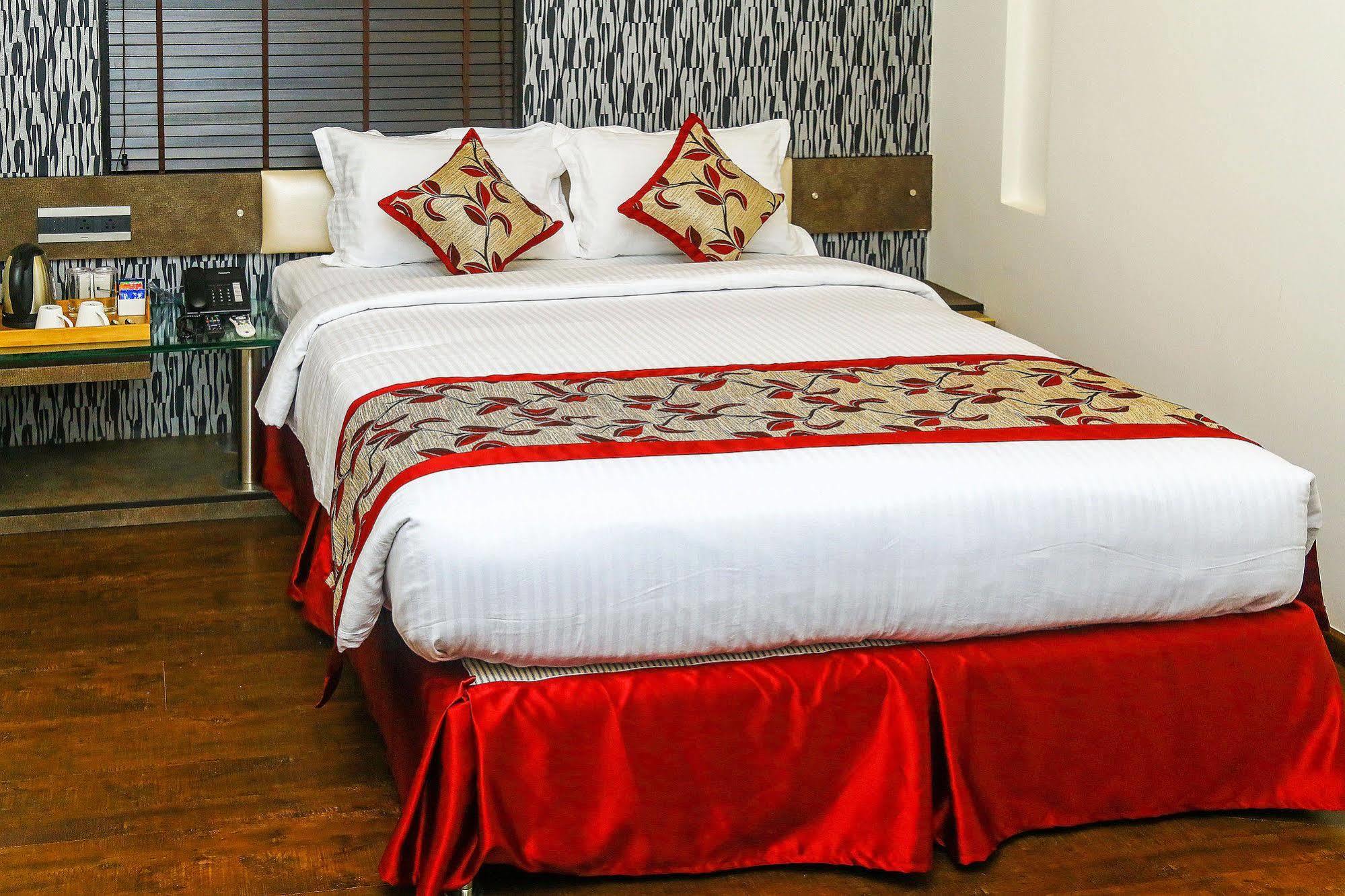 The Spin Hotel Ченнаї Екстер'єр фото